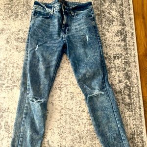 30/30 No Boundaries Jeans